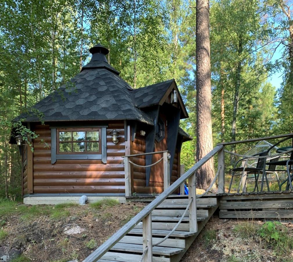 Vaenvik Pyhtaeae Villa Siltakyla Exterior photo